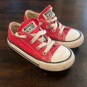 Red Converse Chuck Taylor All Stars Toddler Girls Size 9
